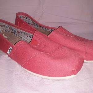 Toms Size 10W Womens Pink Canvas Classic Casual Slip Ons